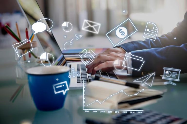 Quatro passos para iniciar a transformação digital da sua escola 