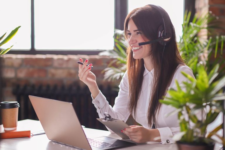 Saiba como usar a tecnologia no atendimento ao cliente