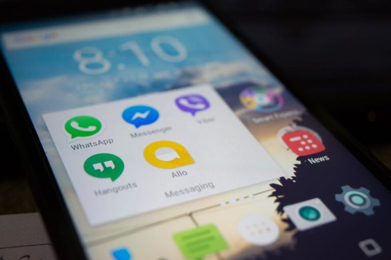 Automatização da Cobrança Escolar via WhatsApp: Aumente a Efetividade e Reduza a Inadimplência com a Plataforma F10