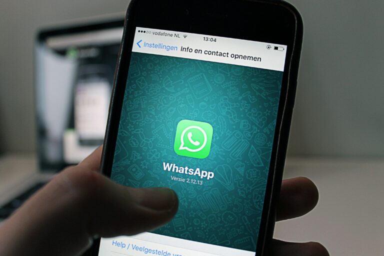 CRM Escolar com WhatsApp Integrado: A Ferramenta Definitiva para Potencializar a Captação e Matrícula em Escolas Livres